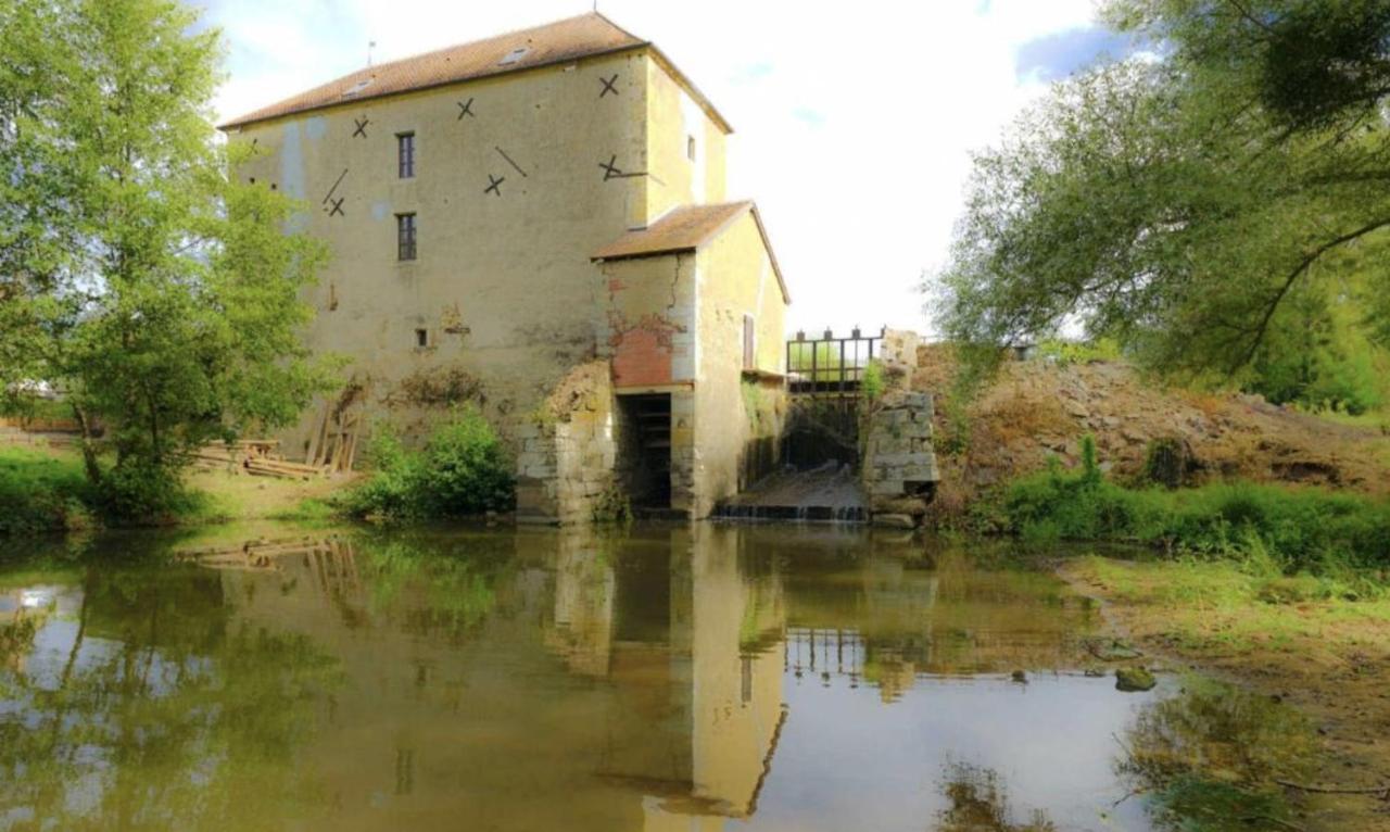 Отель Le Moulin De Gateau Saint-Pierre-les-Etieux Экстерьер фото